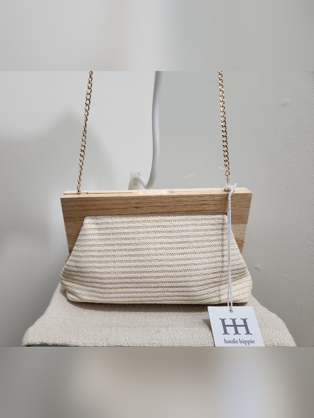 Cream Woven Chain-Handle Women’s Clutch